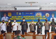 Danrem O43/Gatam Brigjen TNI Toto Jumariono Bersama Pemerintah Provinsi Lampung Hadiri Acara Pemberian Vaksinasi Sinovac