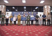 Danrem 043/Gatam Hadiri Penyerahan Santunan Korban Kecelakaan Sriwijaya Air SJ-182