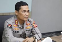Panglima TNI dan Kapolri Tinjau Vaksinasi di Madiun dan Bangkalan