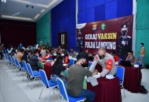Polda Lampung Gelar Vaksinasi Gratis Untuk Masyarakat Di Pasca Sarjana UBL
