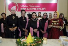 Dua Model Lampung Raih Perfomance Terbaik Nasional Peragaan Busana Latifah