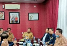 Bupati Lampung Selatan Siap Jadi Manajer Club Bola PWI Lampung
