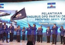 Putra Lanyalla dan Khofifah Serta 10 Kepala Daerah Bergabung Dengan Demokrat Jatim