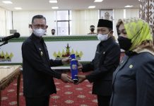 Sekdaprov Lampung Lantik Dua Pimpinan Tinggi Pratama