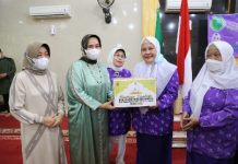Ketua TP PKK Provinsi Lampung Hadiri Tabligh Akbar Milad Wanita Islam Indonesia Ke-60
