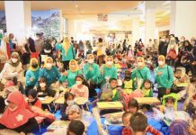 Riana Sari Arinal Hadiri Kegiatan Penggalangan Dana Anak Penderita Kanker dan Lomba Mewarnai