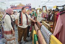 Gubernur Arinal Bersama Ketua Dekranasda Resmi Buka Lampung Craft ke-3