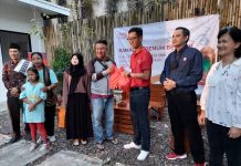 CCEP Indonesia dan KFC Buka Bersama dan Donasi Bahan Pokok pada Masyarakat di Delapan Kota