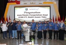 Pemprov Lampung Terima Bantuan Mesin Pengolahan Kopi dari PT Bukit Asam Tbk