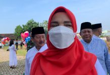 Walikota Bandarlampung Sholat Id Bersama Masyarakat di Stadion Mini Way Dadi