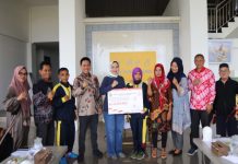 Riana Sari Arinal Lepas Atlet SO-Ina yang akan Bertanding di Berlin
