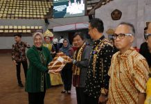 Gubernur Arinal Ajak Masyarakat KKN Unila dan KKN Siger Berjaya Berkarya