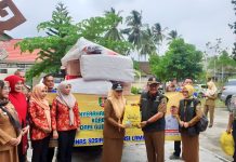 Gubernur Arinal Beri Bantuan Sembako dan Buffer Stock untuk Korban Banjir Bandang di Tanggamus