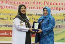 Wagub Nunik Buka Workshop Evaluasi Pengelolaan Keuangan dan Pembangunan Desa Tingkat Regional