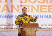 Gubernur Arinal Hadiri Bakti Sosial, Tinjau Pembangunan serta Tebar 500 Ribu Benih Ikan di Waykanan