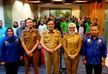 Kadis Agus Nompitu Buka Bimtek Peningkatan Kapasitas Serikat Buruh