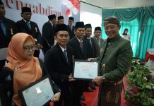 Peringati HUT RI Ke-78, PTPN VII Beri Penghargaan Kepada Karyawan