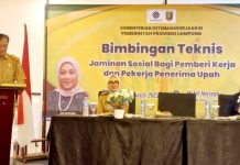 Kadisnaker Lampung Buka Bimbingan Teknis Jaminan Sosial