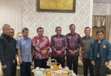 Petani Sawit Apresiasi Bibit Sawit Unggul Bersertifikat PTPN V