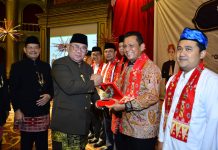 Dikukuhkan Pengurus Majelis Kaum Betawi Kepri Resmi Miliki Lembaga Adat