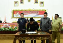 Raperda 2024 Ditandatangani, Pj Bupati Firsada Apresiasi DPRD Tubaba
