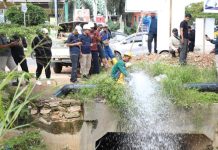 Jaga Kualitas Air, BP Batam dan PT ABHi Lakukan Flushing Jaringan Pipa Air
