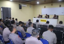 Bhabinkamtibmas Polres Pringsewu Terima Arahan Khusus Wakapolres Jelang Pemilu 2024