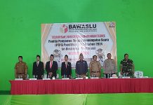 Ketua Panwaslu Kecamatan Ambarawa Lantik Pengawas TPS