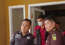 Kantor Pemberdayaan Masyarakat Desa Kaur Digeledah Penyidik Kejari