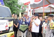 Pj Bupati Firsada Melepas Pendistribusian Logistik Pemilihan Umum Tahun 2024