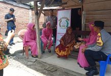 Kapolres Kaur Sambangi Korban Hipnotis Beserta Lansia 80 Tahun
