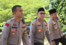 Safari Kapolda Ke Kaur Beri 100 Paket Bansos Sembako