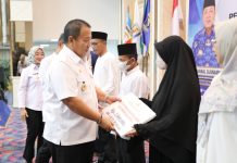 Gubernur Arinal Serahkan Tali Asih dan Santunan