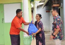 BPS Lampung Berbagi Berkah Ramadhan untuk Masyarakat Sekitar