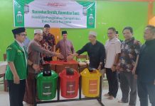 Bangun Kesadaran Lingkungan di Bulan Ramadan: Kolaborasi CCEP Indonesia Bersama 15 Pesantren