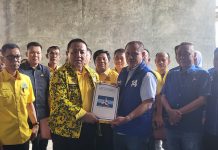 Sat-Set Arinal Djunaidi Ambil dan Kembalikan Berkas Pendaftaran di DPD Demokrat Lampung
