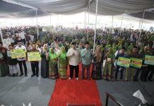 Gubernur Arinal Ikuti Pengajian Akbar Muslimat NU di Pondok Pesantren Roudlotus Sholihin