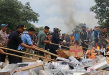 KPPBC Musnahkan 40 Juta Batang Rokok Ilegal