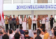 Presiden Jokowi dan Mendag Zulkifli Hasan Didampingi Pj. Gubernur Samsudin Resmikan Gedung Jokowi Learning Centre