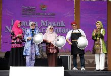 Ibu Maidawati Samsudin Buka Lomba Masak Nasi Goreng Krakatau