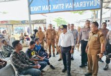 Pj. Gubernur Tinjau Pelaksanaan Program Keringanan Pajak Kendaraan Bermotor