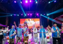 Mirza-Jihan Hadiri Shalawat Kebangsaan di Lampung Timur Bersama Gus Miftah