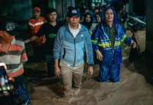 Mirza-Jihan Tinjau Korban Banjir di Bandar Lampung