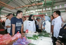 Wagub Jihan Pantau Harga dan Ketersediaan Bahan Kebutuhan Pokok di Pasar Kangkung