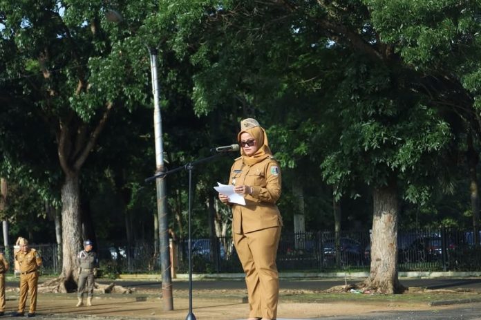 Bupati Lampung Timur, Ela Siti Nuryamah
