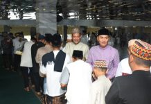 Harmoni di Hari Raya: Bupati dan Wakil Bupati Tubaba Laksanakan Sholat Ied Bersama Masyarakat