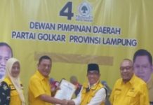 Hanan A Rozak Resmi Daftar sebagai Calon Ketua DPD Golkar Lampung