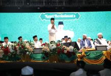 Amsakar Achmad Hadiri Kepri Bersalawat II di Masjid Agung Raja Hamidah