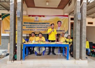 Darlian Pone Buka Muscam Golkar Pakuan Ratu