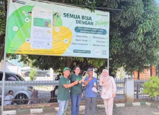 PT Pegadaian Area Lampung Bagikan Ratusan Paket Daging Kurban kepada Masyarakat